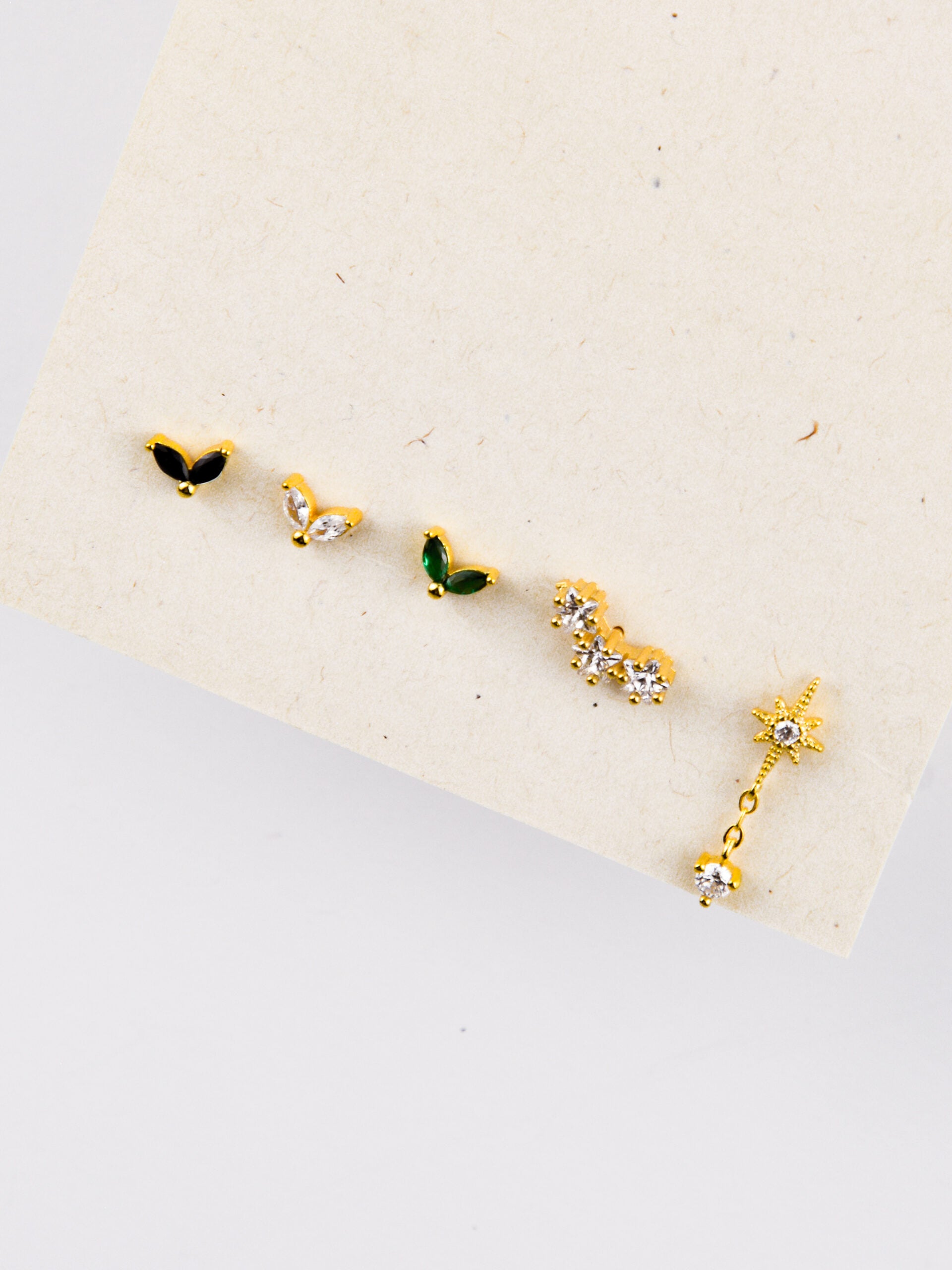 Brincos em Aço Coloridos com Zircónias