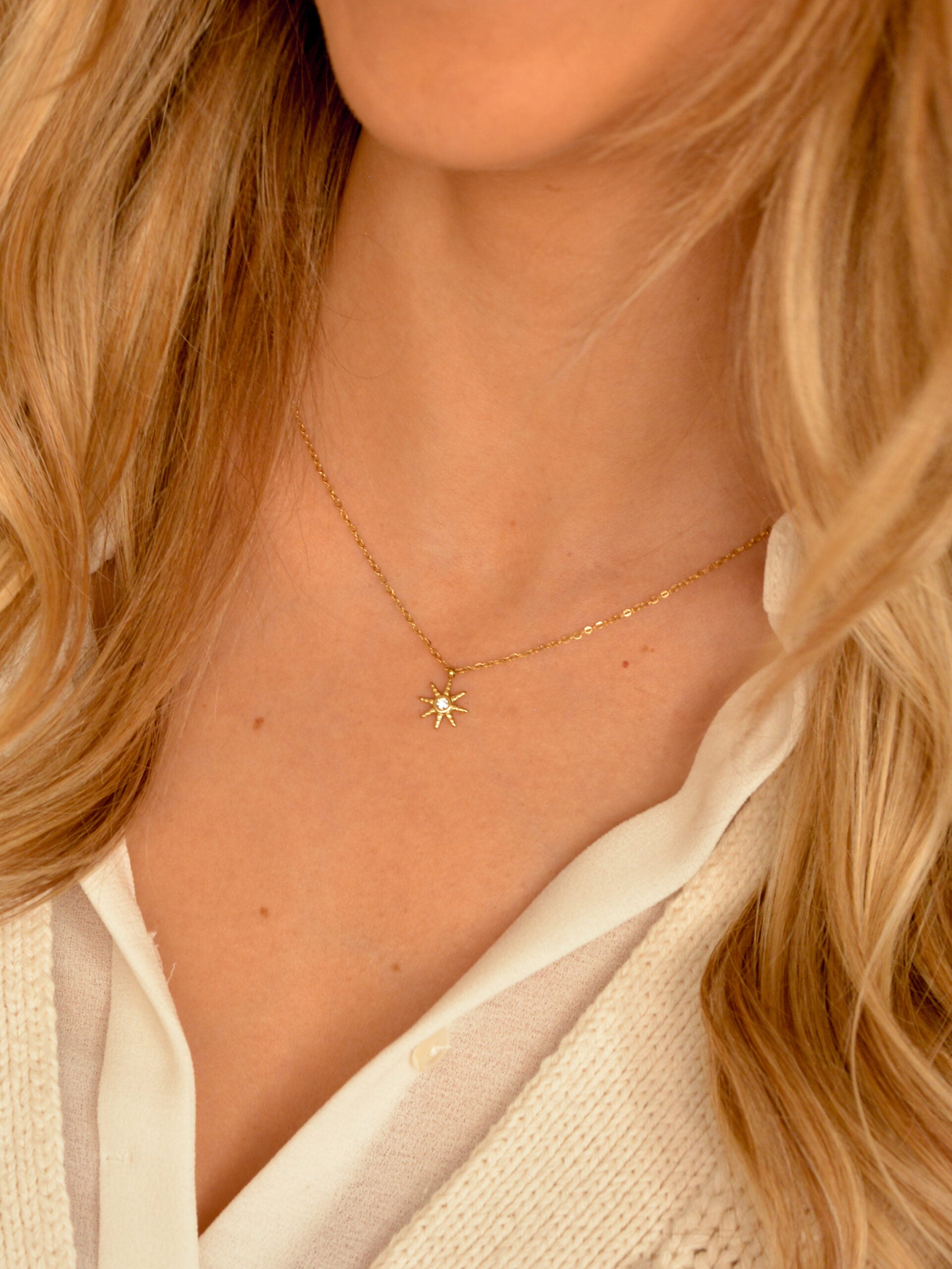 Colar em Aço com Estrela e Brilhante