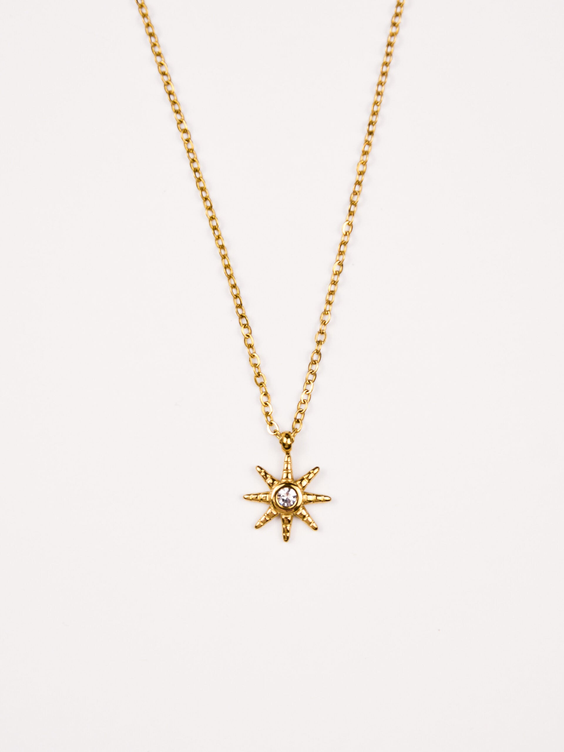 Colar em Aço com Estrela e Brilhante