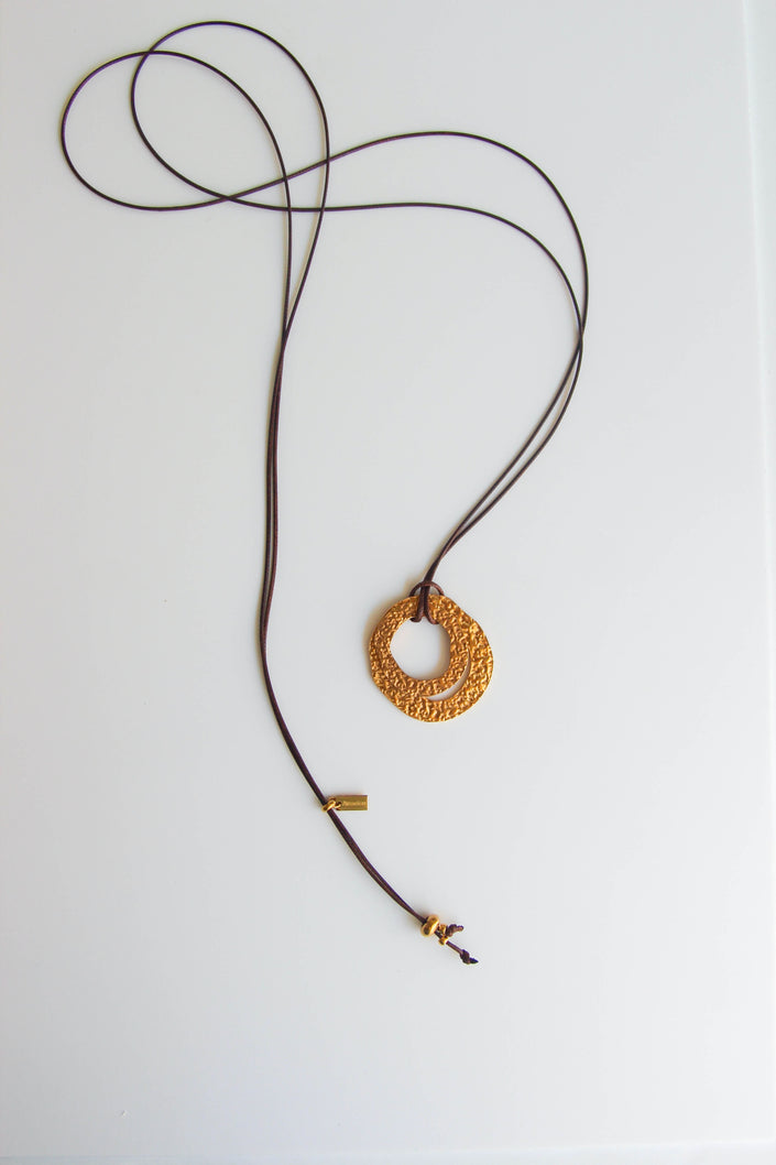 Colar Versátil com Dois Pendentes em Aço