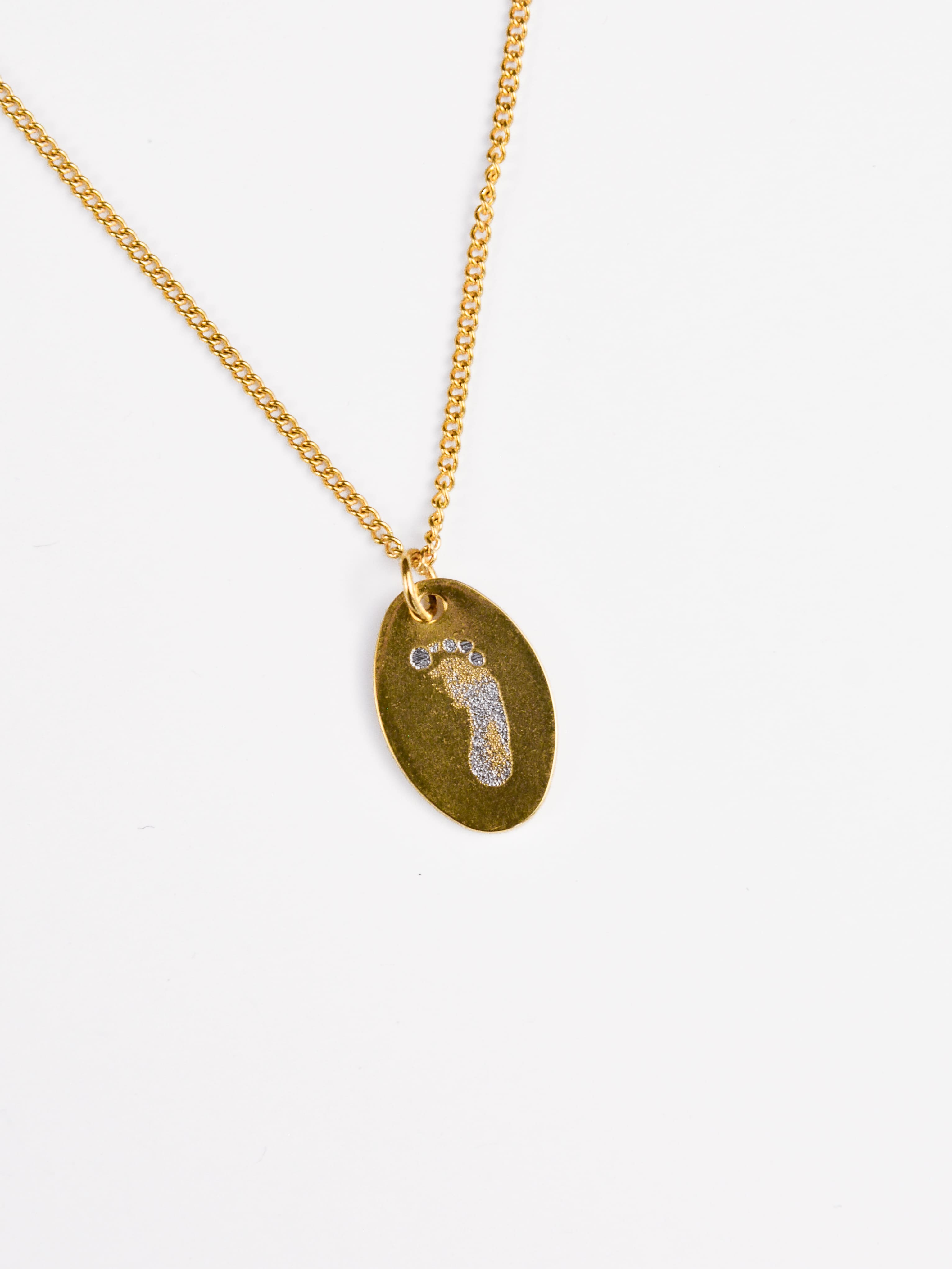 Colar em Aço com Medalha Personalizada | Gravação de Impressão Digital