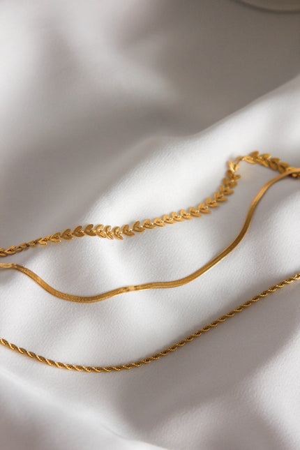 Conjunto de 3 Pulseiras para o Pé em Aço Douradas