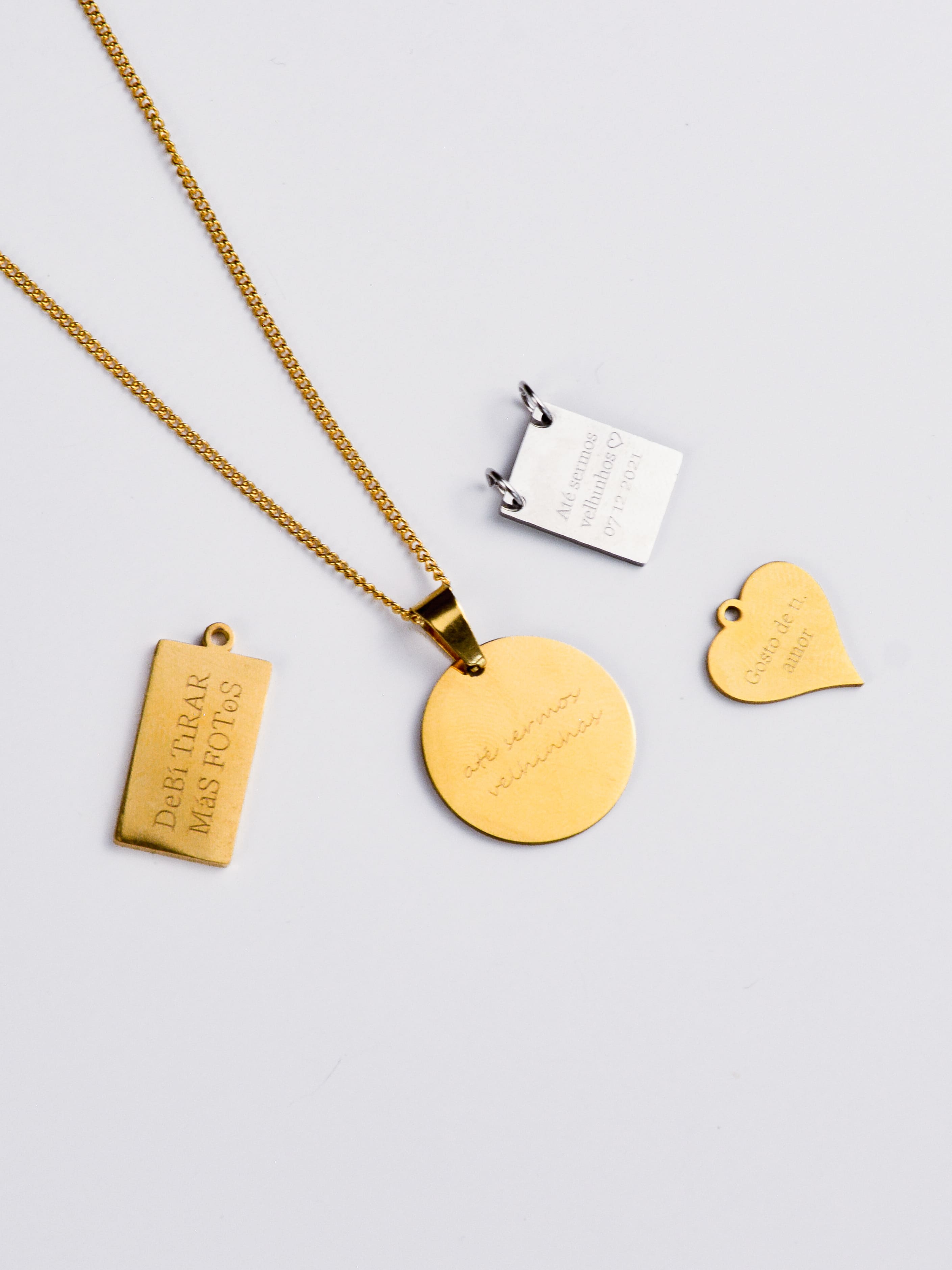 Colar em Aço com Medalha Personalizada | Gravação de Texto