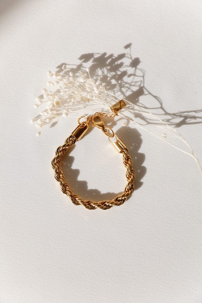 Pulseira em Aço Dourada Entrelaçada Grossa