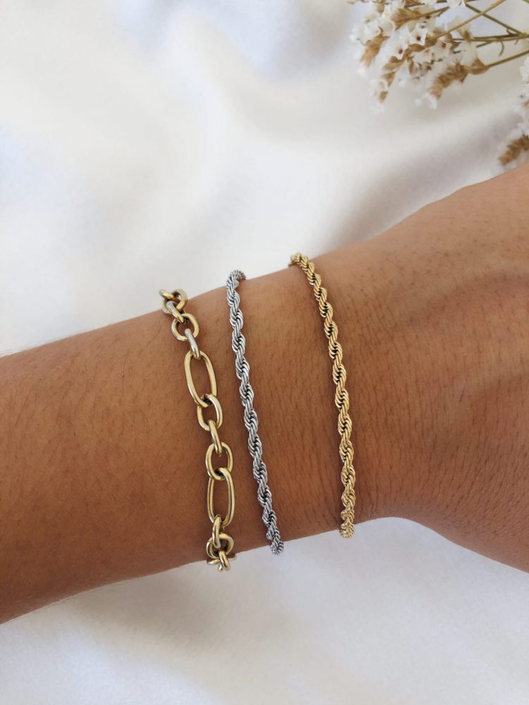 Pulseira-em-Aço-Dourado-Entrelaçada-Fininha-Dourada-e-Prateada