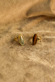 Anel em Aço Dourado Ajustável Oval Grande com Pedra Labradorite ou Olho de Tigre
