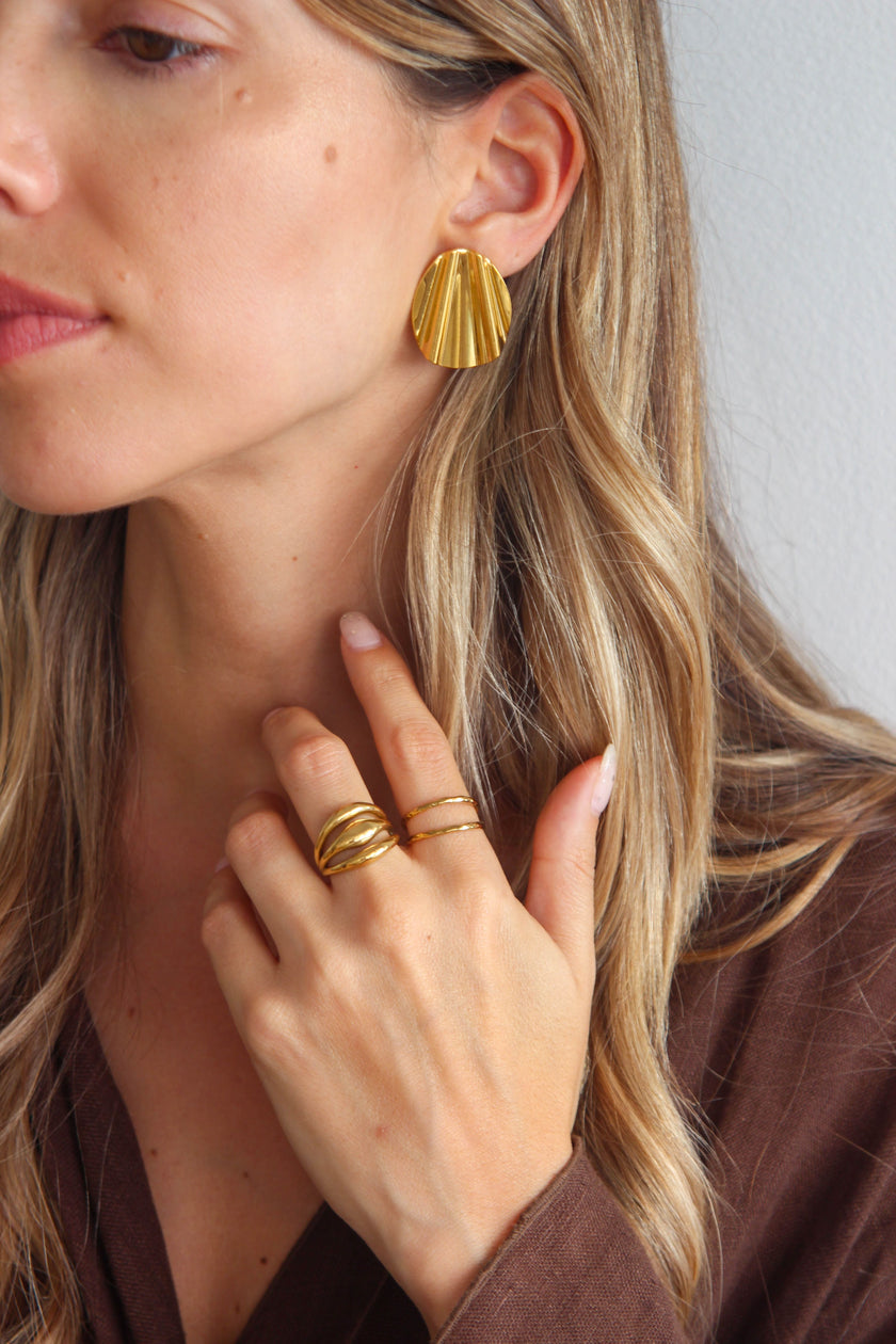 Anel em Aço Dourado Robusto Triplo