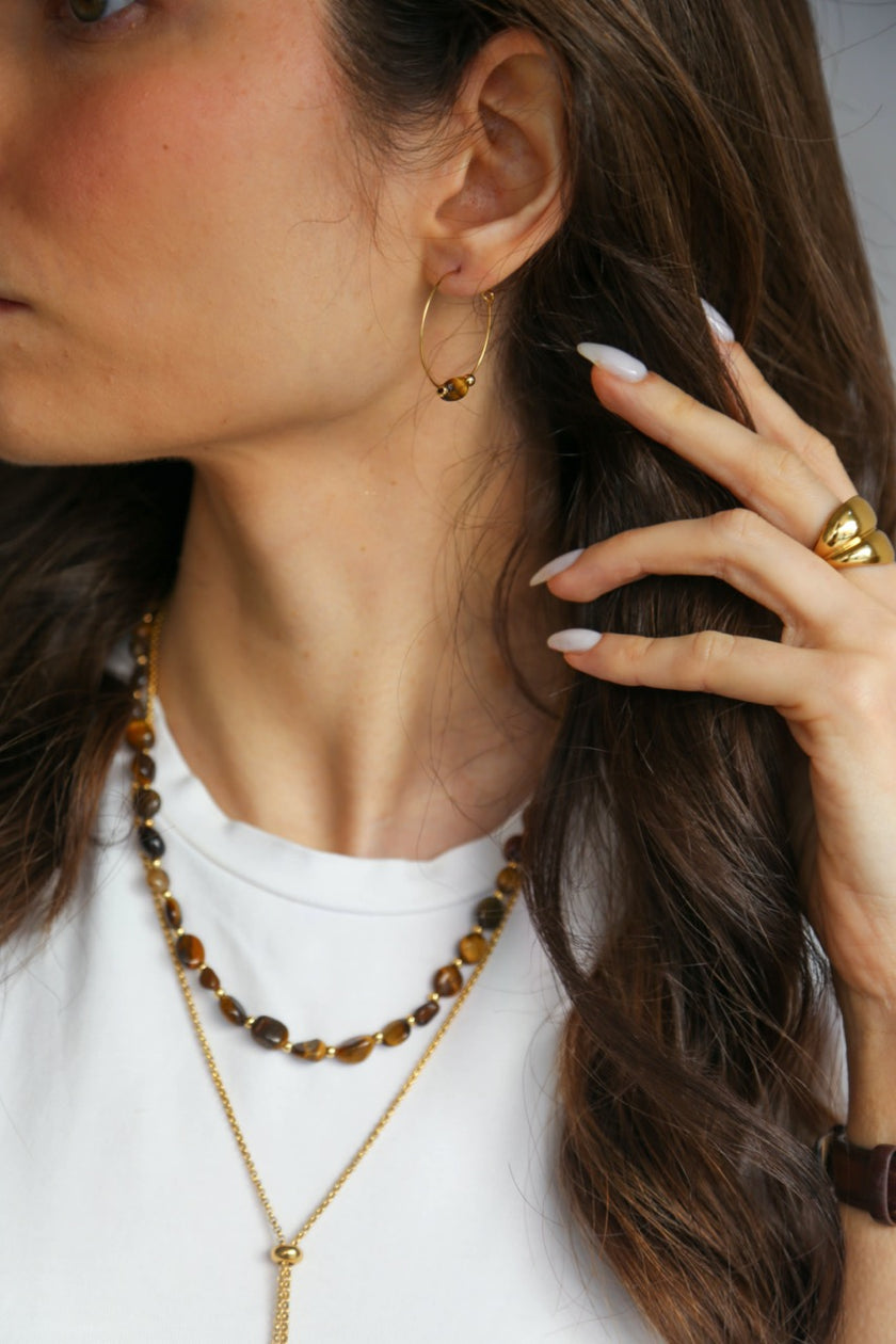 Argolas em Aço com Pendente Pedra Olho de Tigre