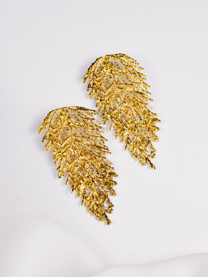 Brincos em Latão Folha Grande