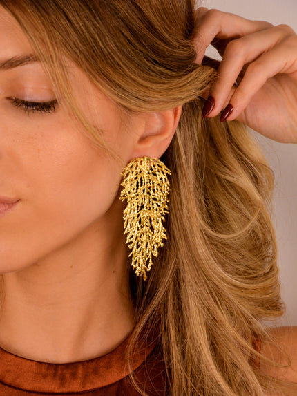 Brincos em Latão Folha Grande