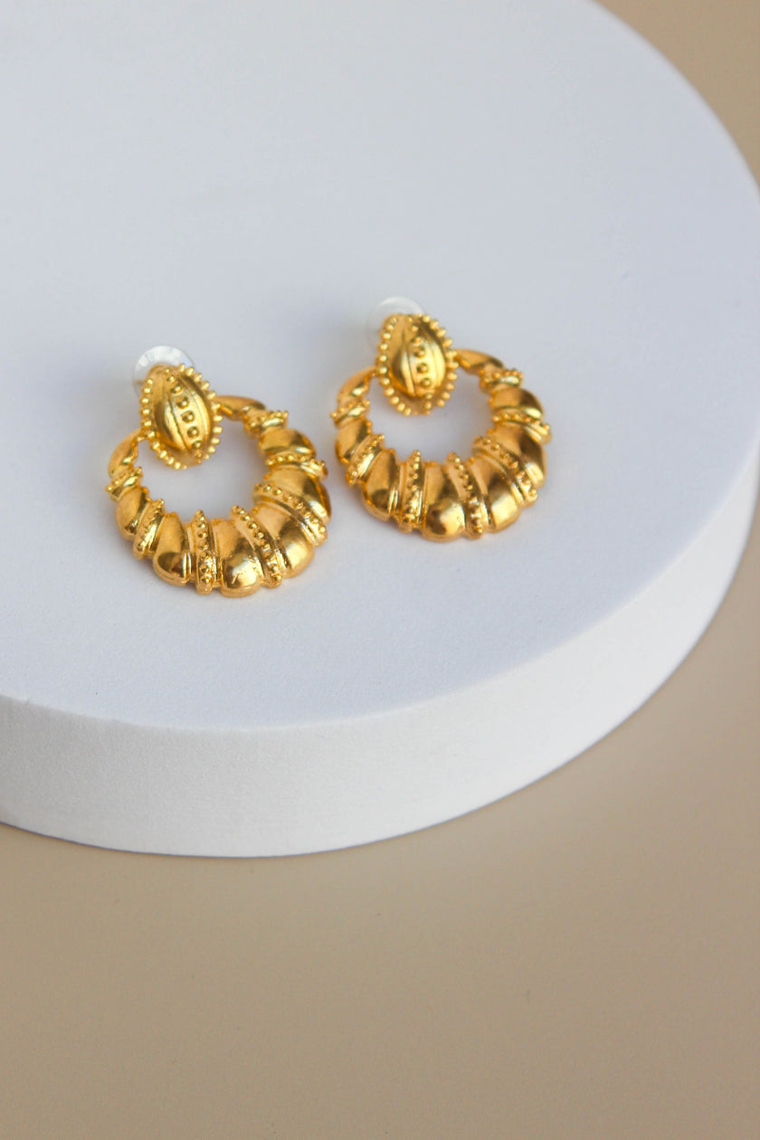 Brincos Grandes Vintage Trabalhados em Latão