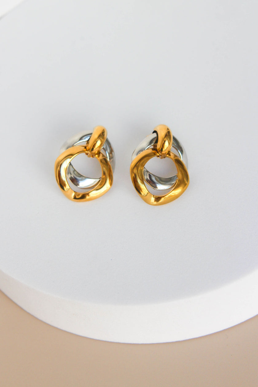 Brincos Vintage em Aço Dourados e Prateados