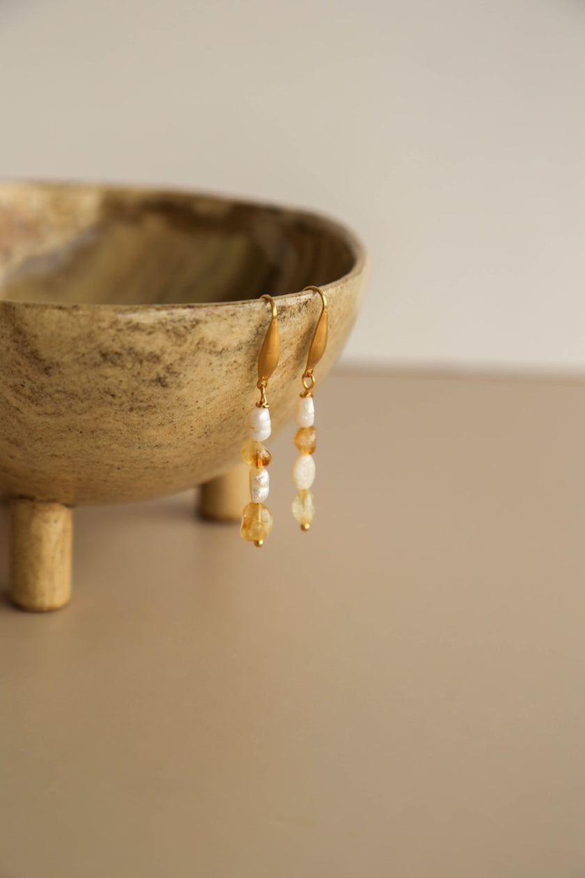 Brincos de Pérolas Naturais e Ágata Amarela