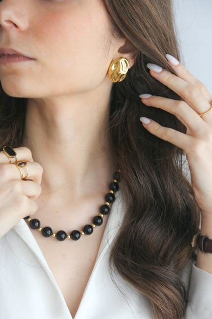 Brincos em Aço de Mola Ovais Grandes com Textura