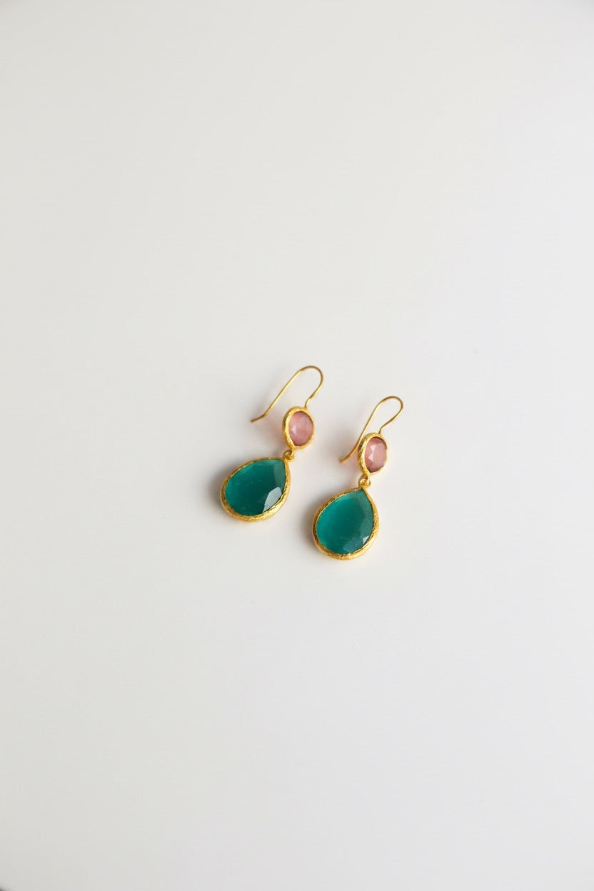 Brincos em Latão com Pedra Rosa e Verde Esmeralds