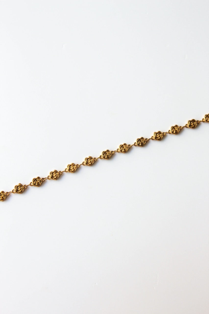 Choker em Aço Dourado com Rosas