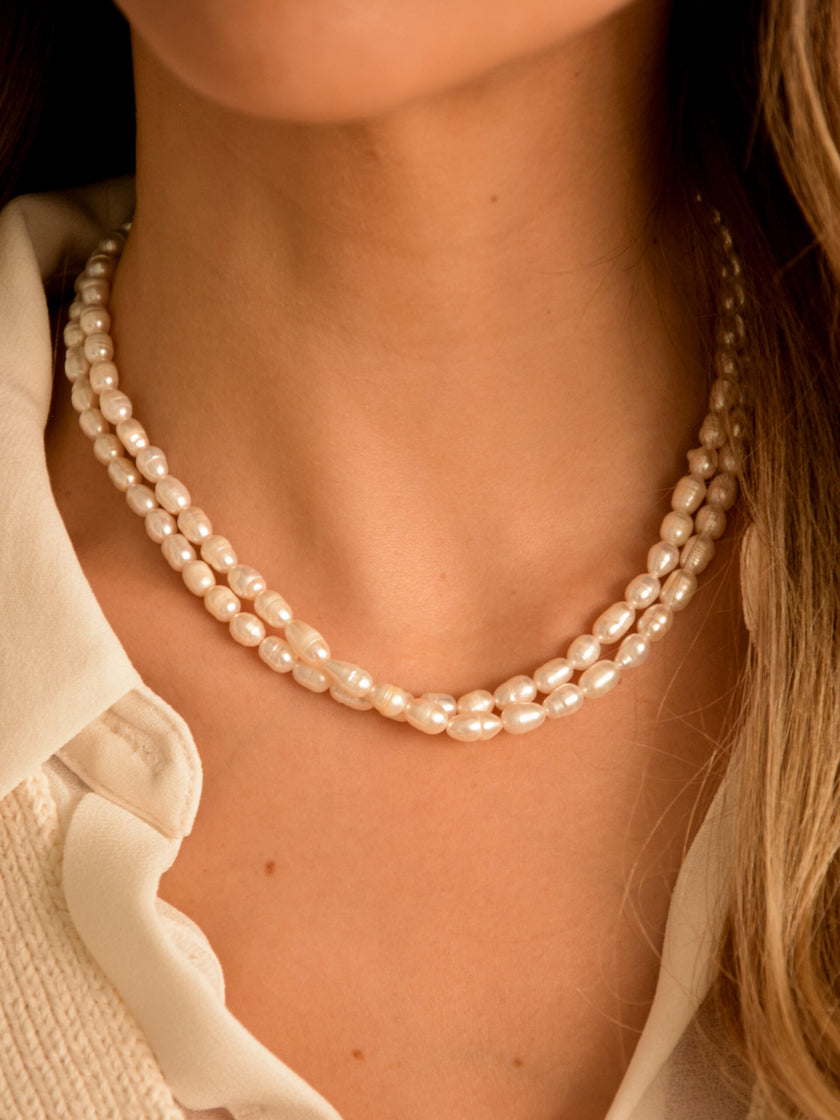 Colar de Pérolas Naturais Duplo