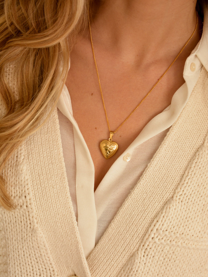 Colar em Aço com Medalha Coração Pequeno para colocar fotografia