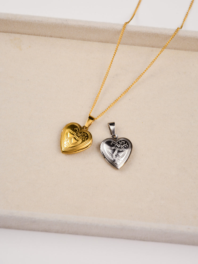 Colar em Aço com Medalha Coração Pequeno para colocar fotografia