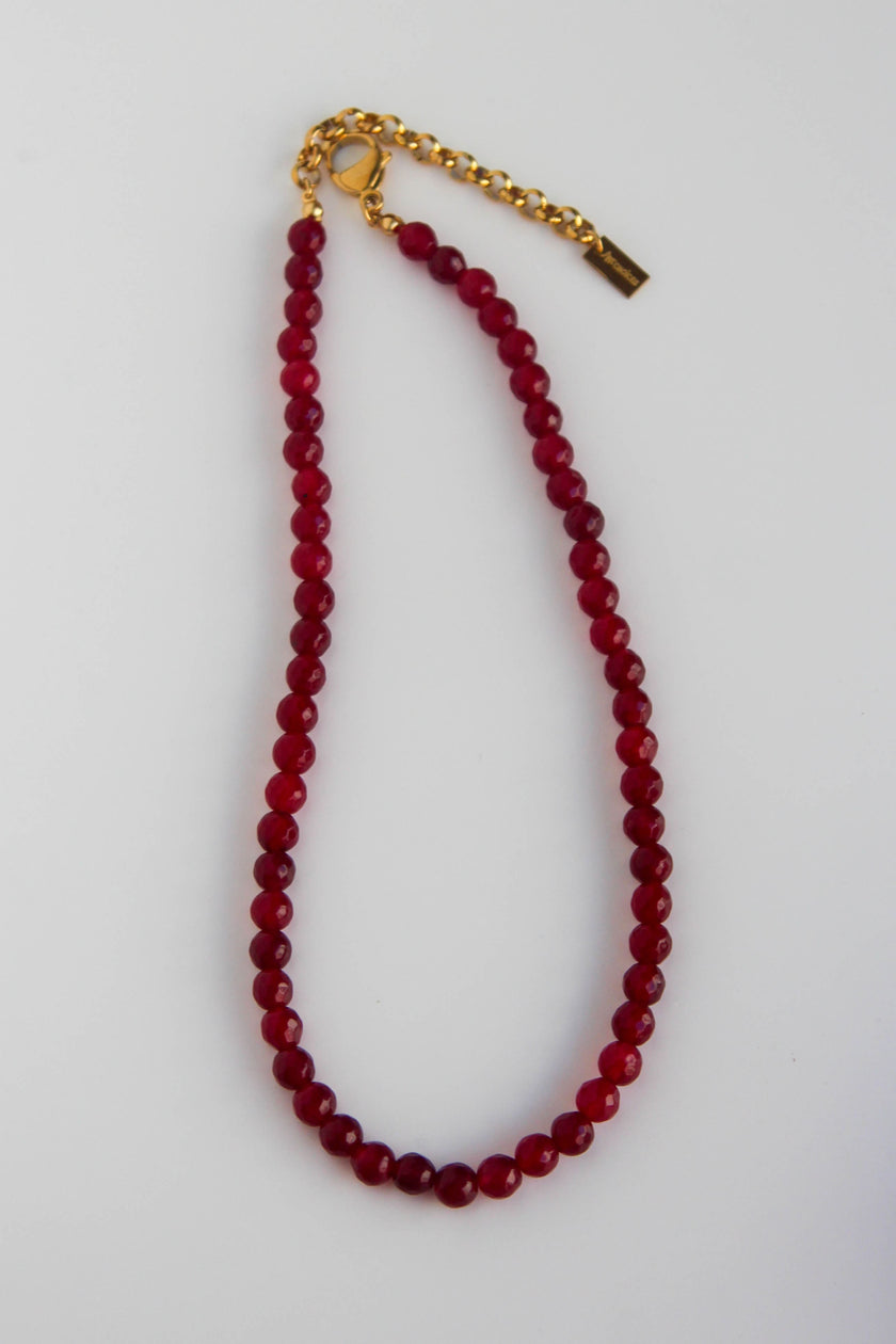Colar com Pedras Pequeninas Ágata Bordô