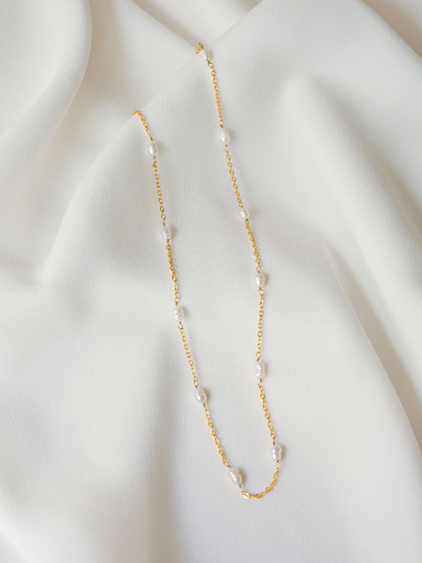 Steel Necklace with Small Oval Pearls on Mesh