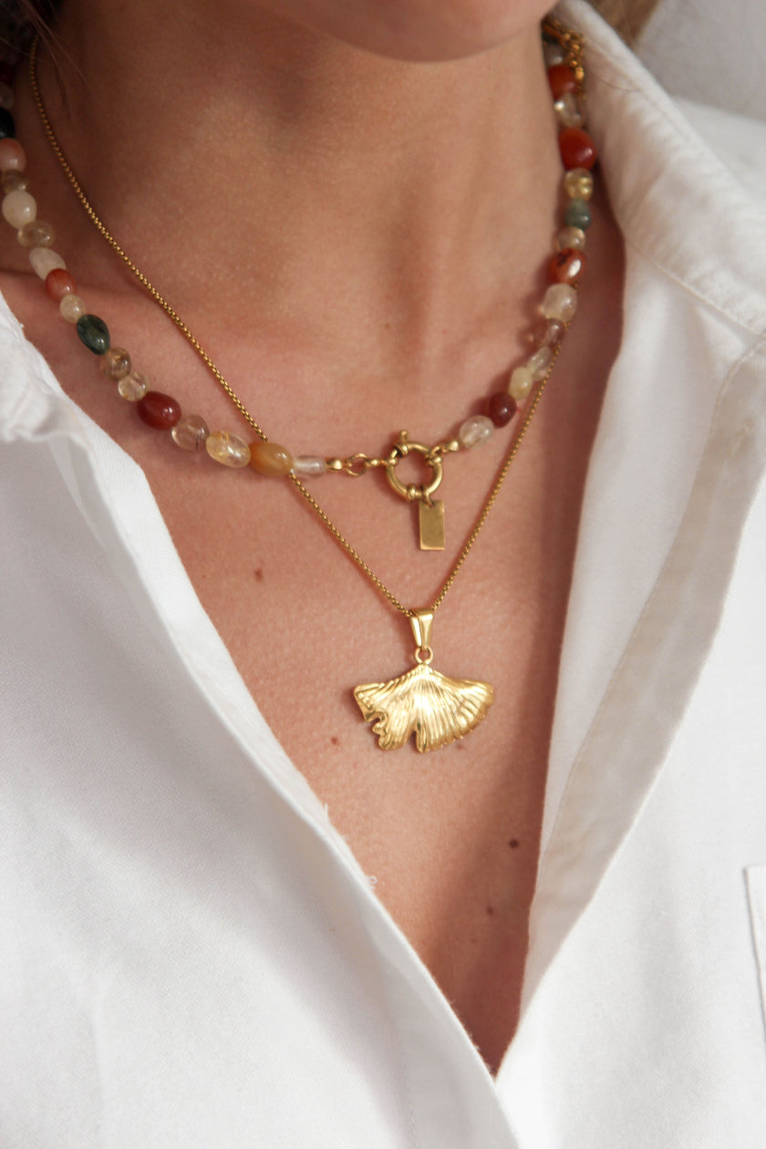 Colar de Pedras Naturais Ágata em Tons Laranja e Fecho Circular