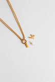 Colar em Aço Dourado Duplo com Letra e Pérola Removíveis