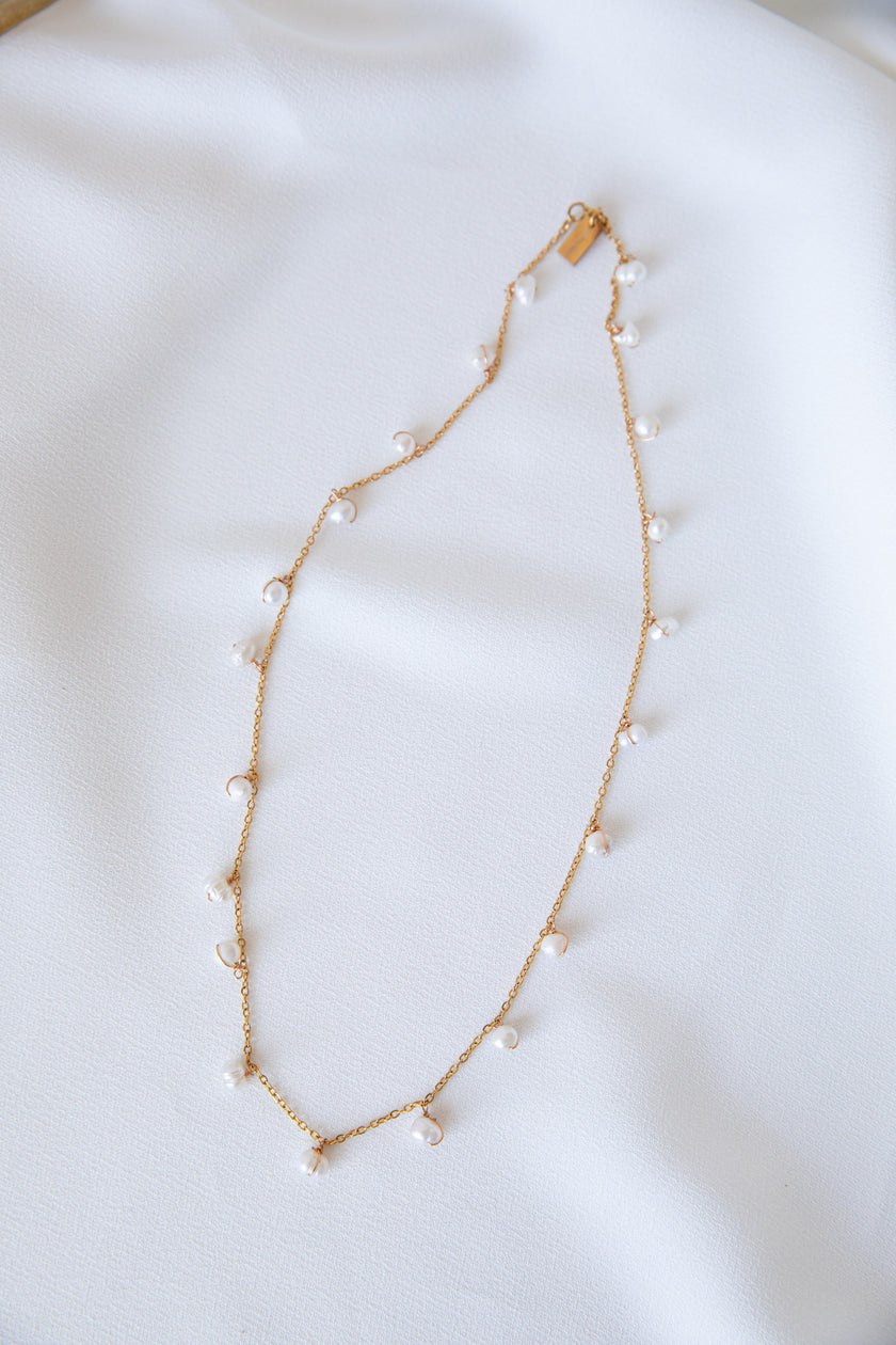 Gold Plated Steel Necklace with Hanging Freshwater Pearls