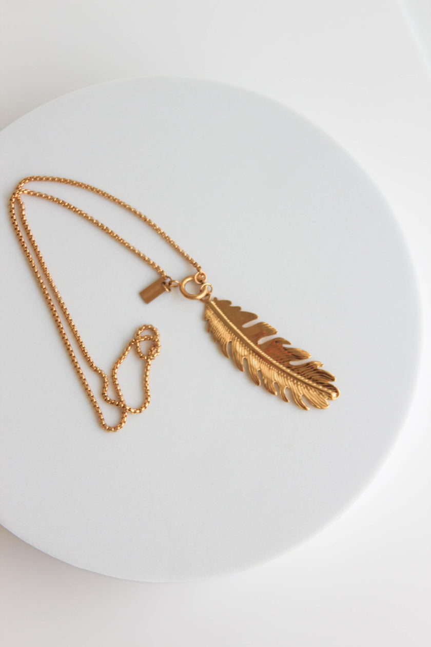 Colar em Aço 2 em 1 com Folha Comprida Removível