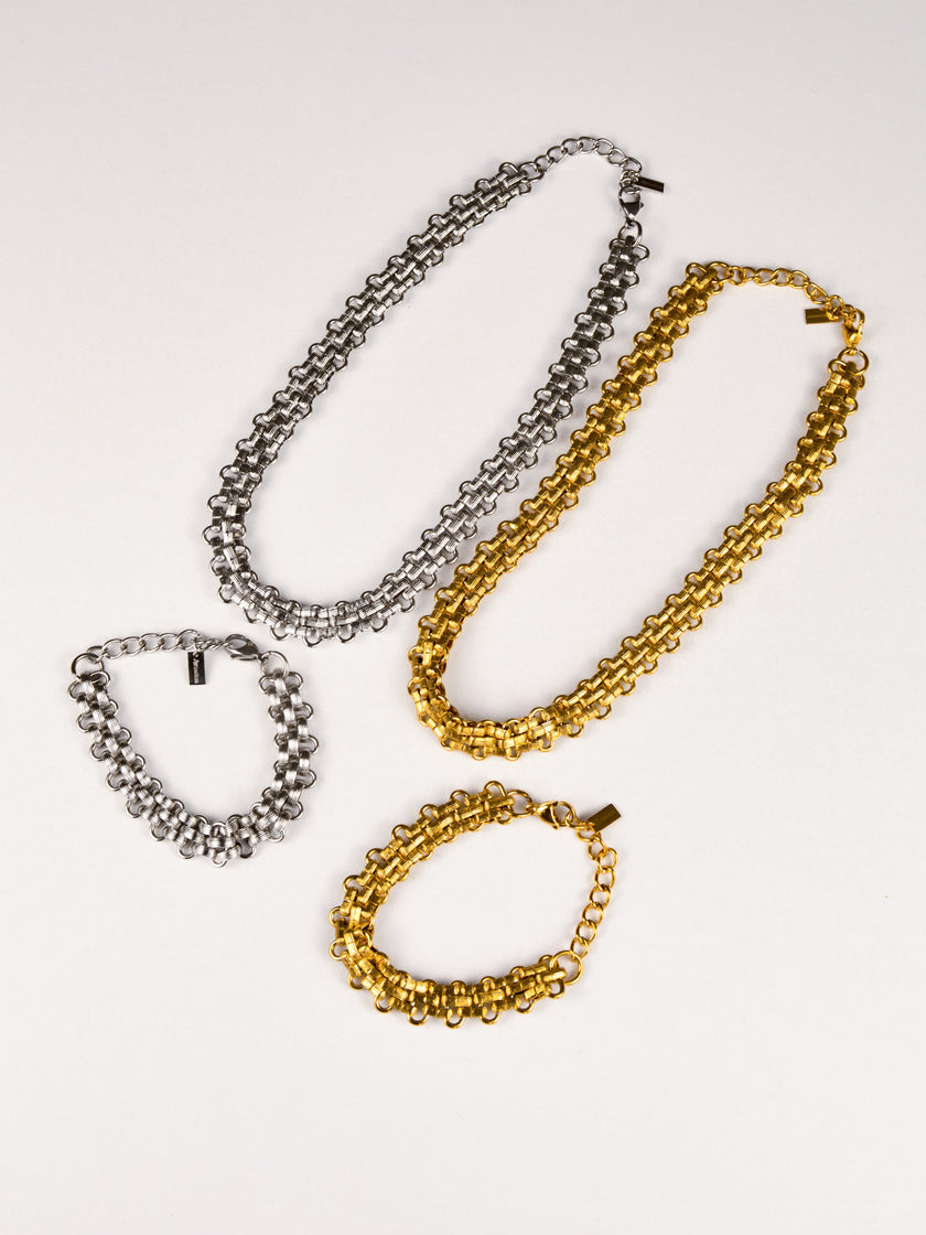 Colar em Aço Contemporâneo Dourado ou Prateado