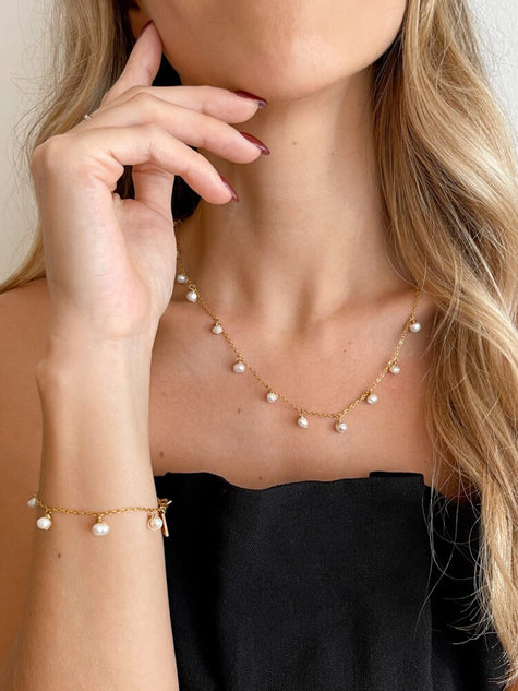 Conjunto em Aço Colar e Pulseira com Pérolas de Água Doce Penduradas