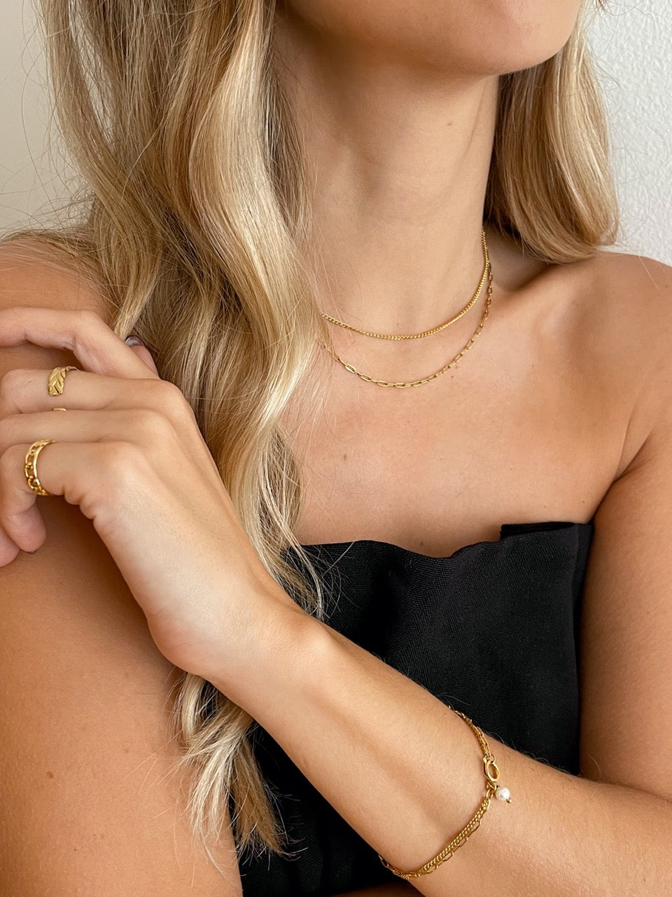 Conjunto Minimalista em Aço Colar e Pulseira Duplos