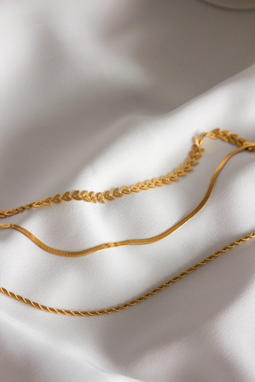 Conjunto de 3 Pulseiras para o Pé em Aço Douradas