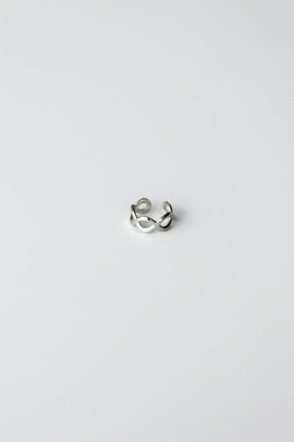 Earcuff em Aço Infinito Dourado ou Prateado