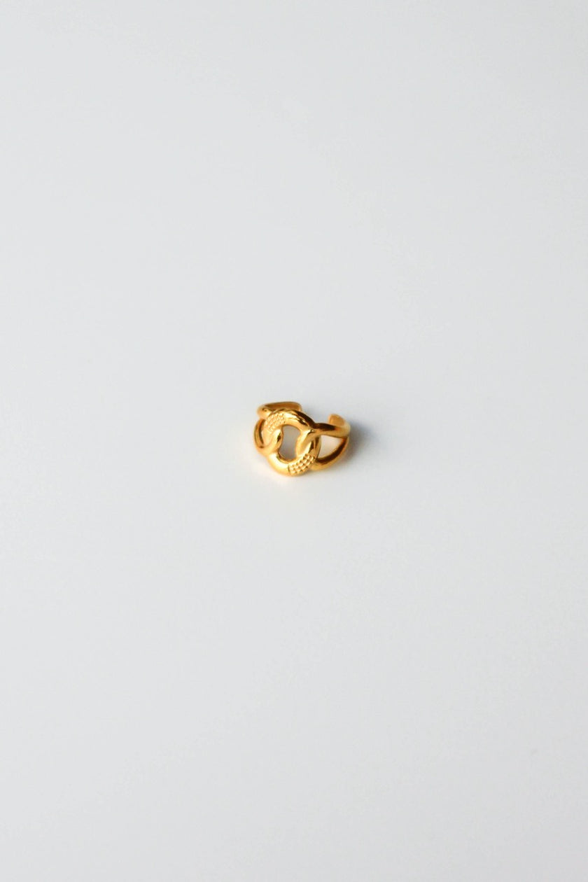 Earcuff em Aço com Nó Dourado ou Prateado
