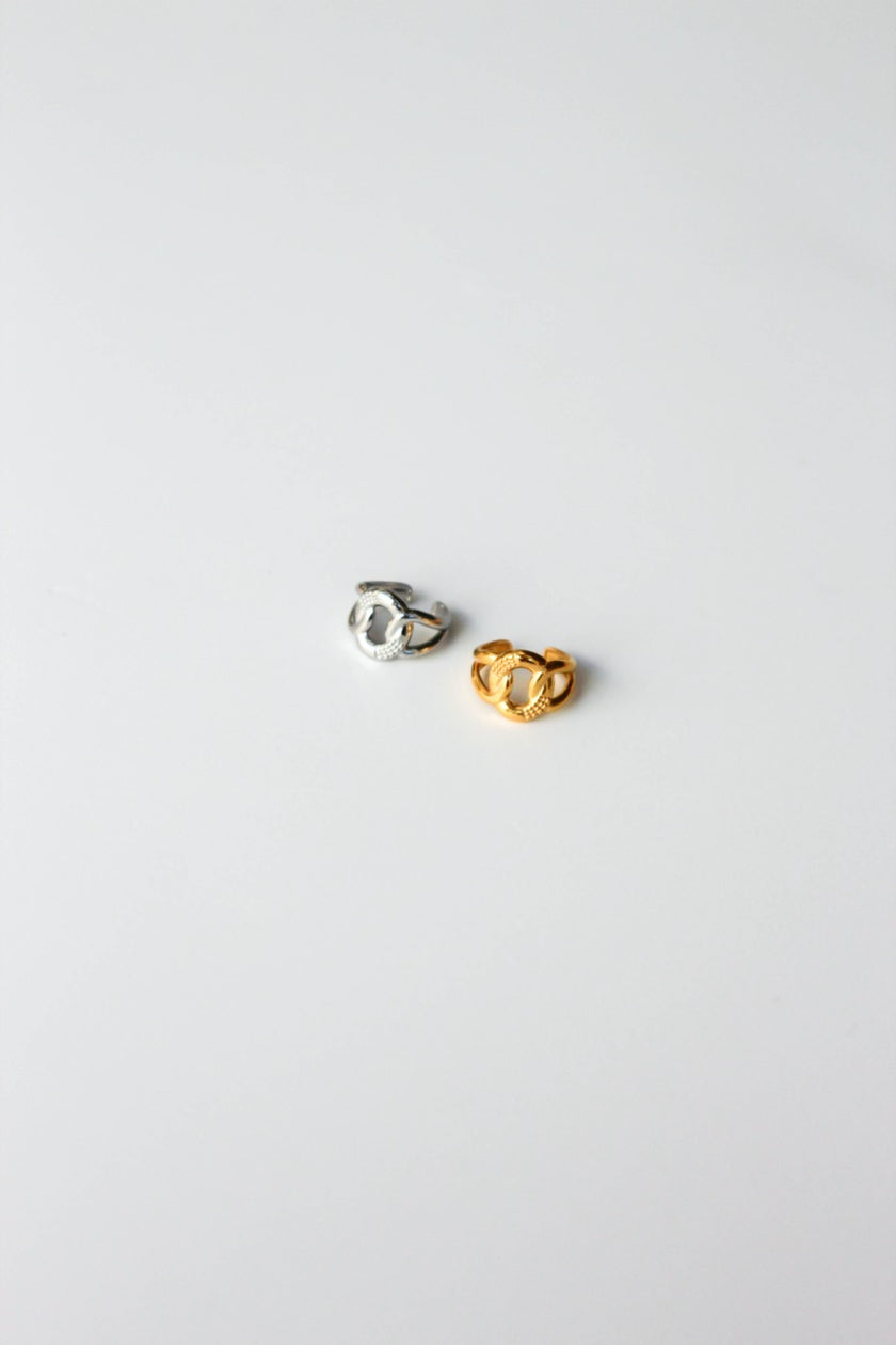 Earcuff em Aço com Nó Dourado ou Prateado