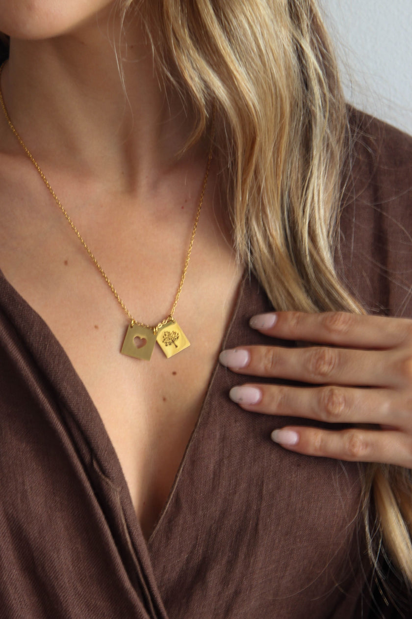 Escapulário em Aço 3 em 1 com Árvore da Vida e Coração