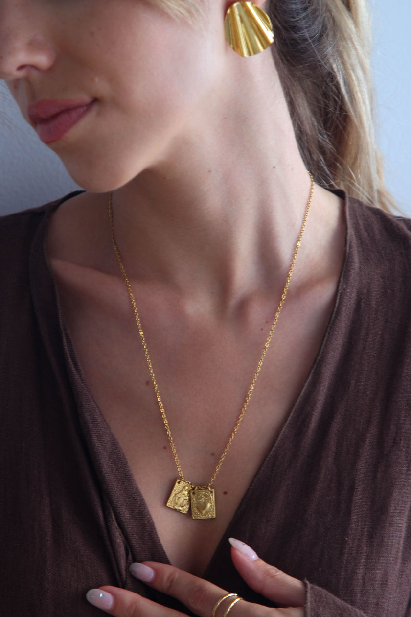 Escapulário em Aço 3 em 1 com Nossa Senhora dos Milagres