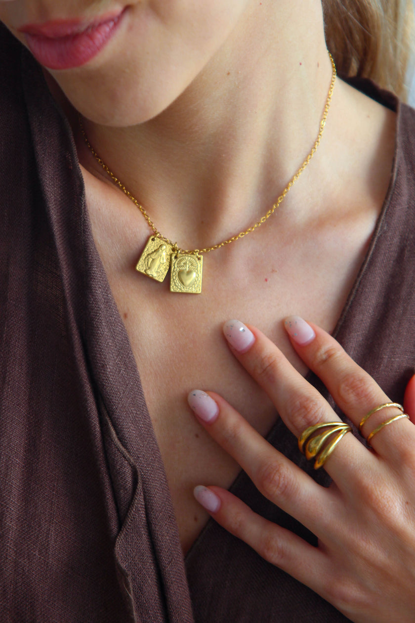 Escapulário em Aço 3 em 1 com Nossa Senhora dos Milagres