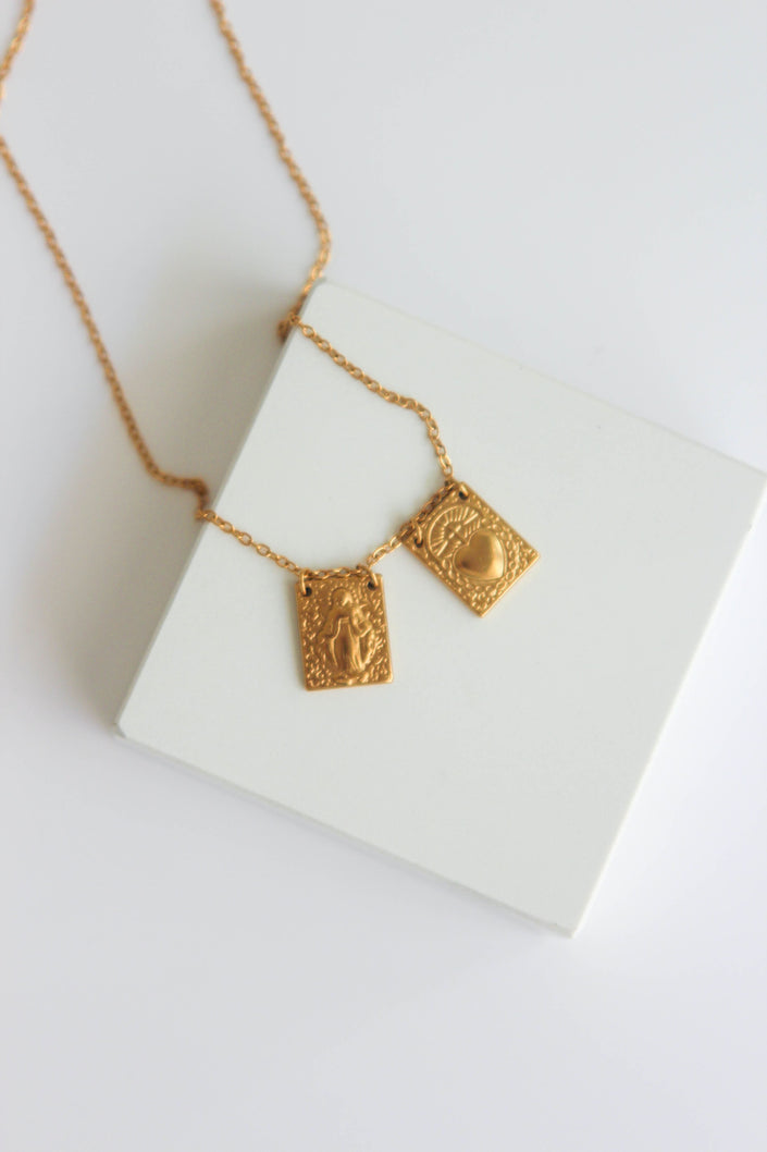 Escapulário em Aço 3 em 1 com Nossa Senhora dos Milagres