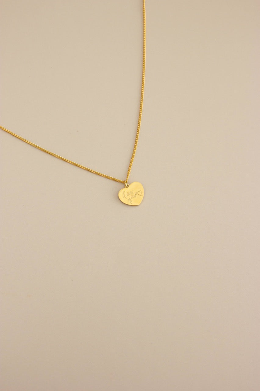 Colar em Aço Dourado com Coração e Frase 