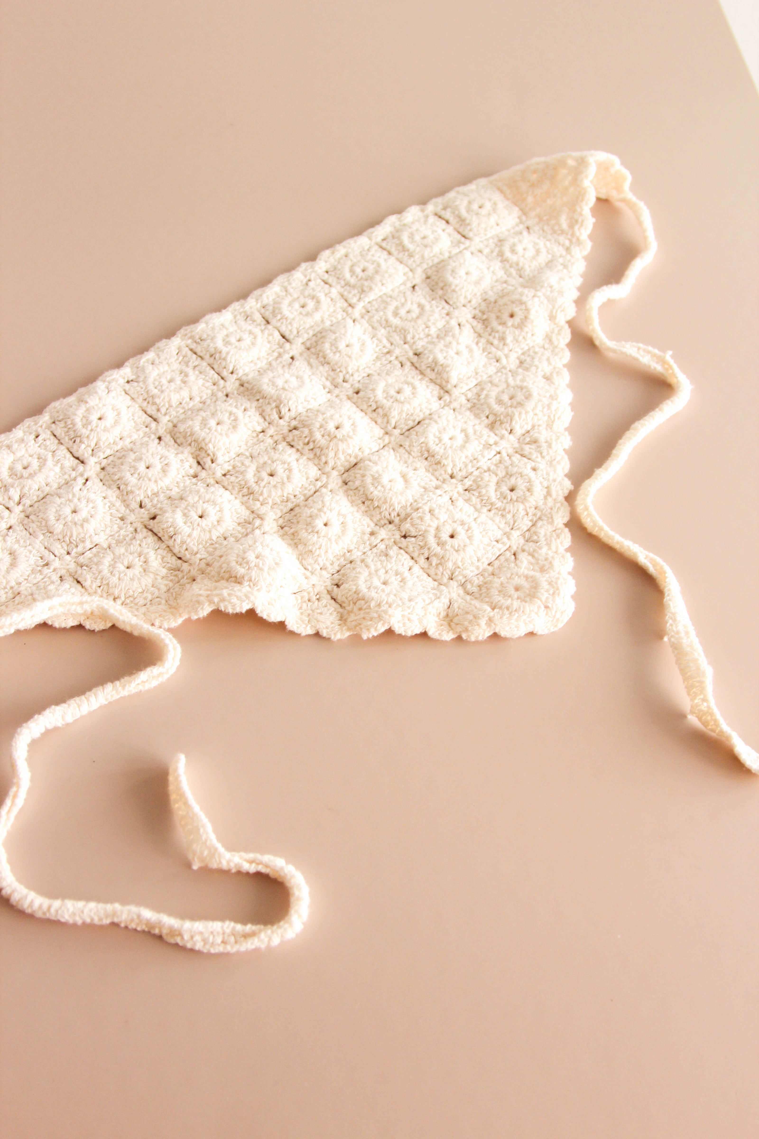 Lenço Crochet Branco