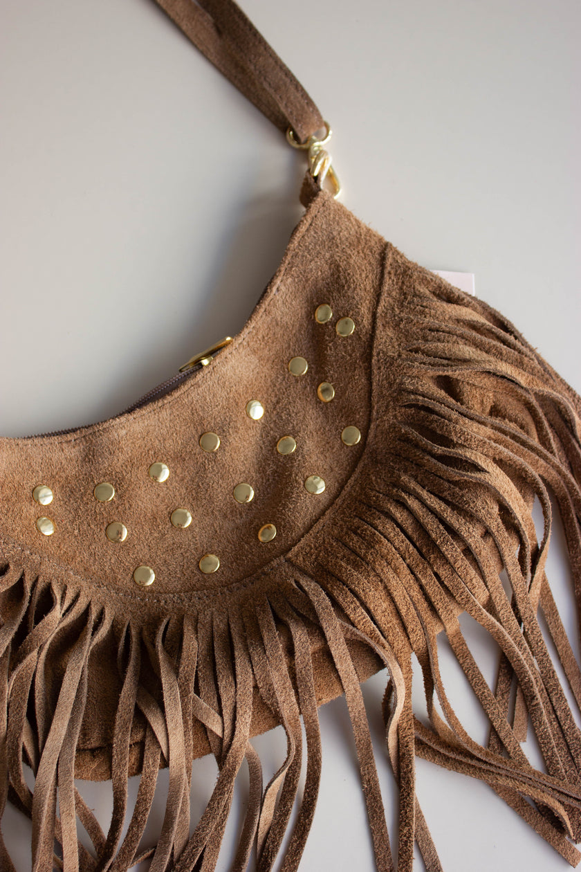 Mala de Pele Castanha com Tachas e Franjas