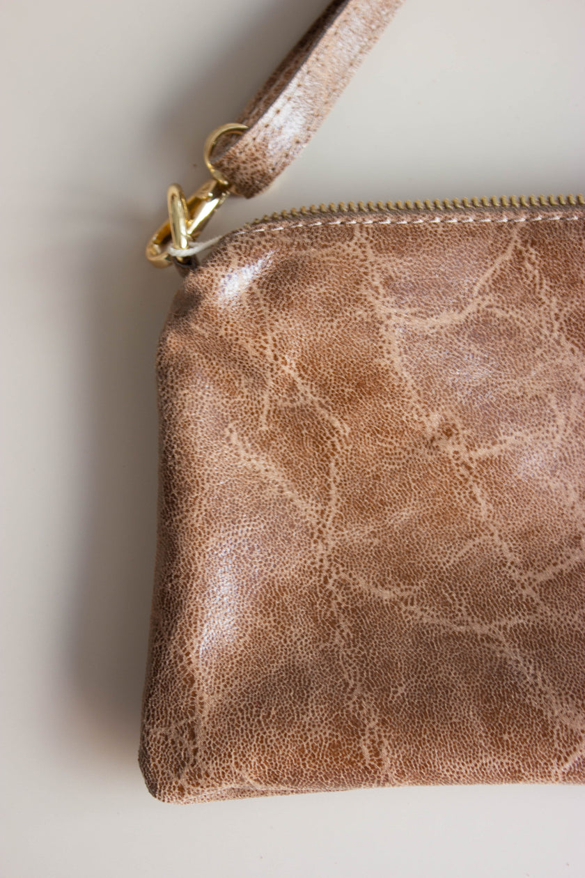 Mala de Pele Pequena Castanha