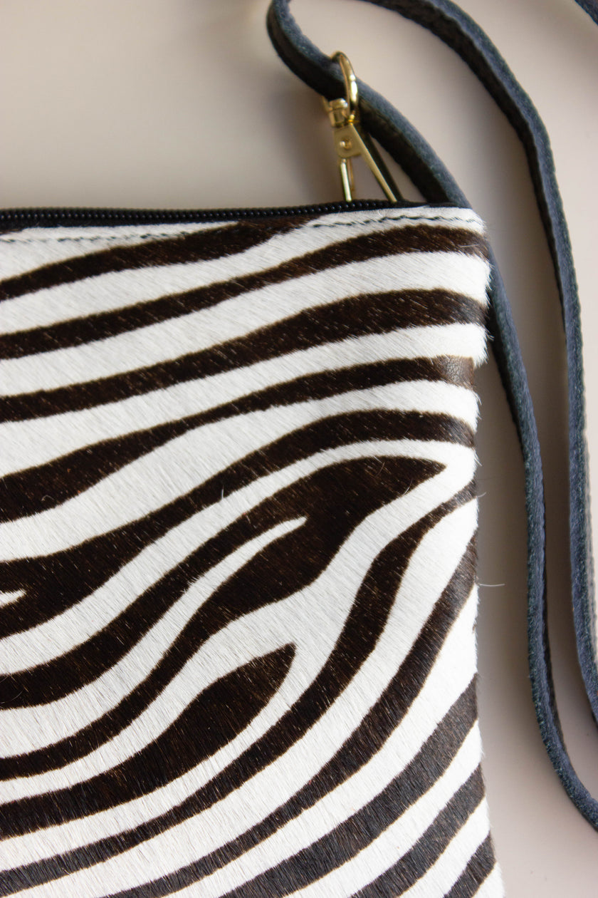 Mala de Pele Pequena Padrão Zebra