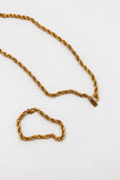 Colar em Aço Dourado ou Prateado com Corrente Torcida