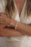 Pulseira em Aço com Pérolas Naturais