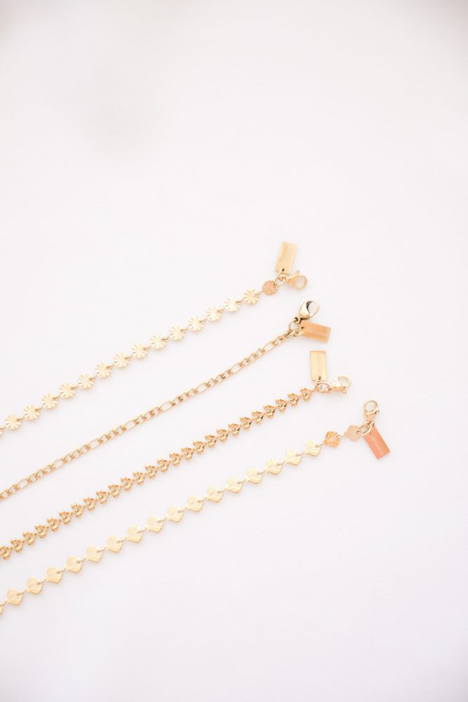 Pulseiras para o Pé em Aço Douradas