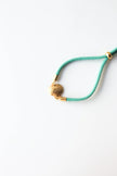 Pulseiras Coloridas com Medalhas