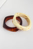 Pulseiras de Resina em Tons Neutros